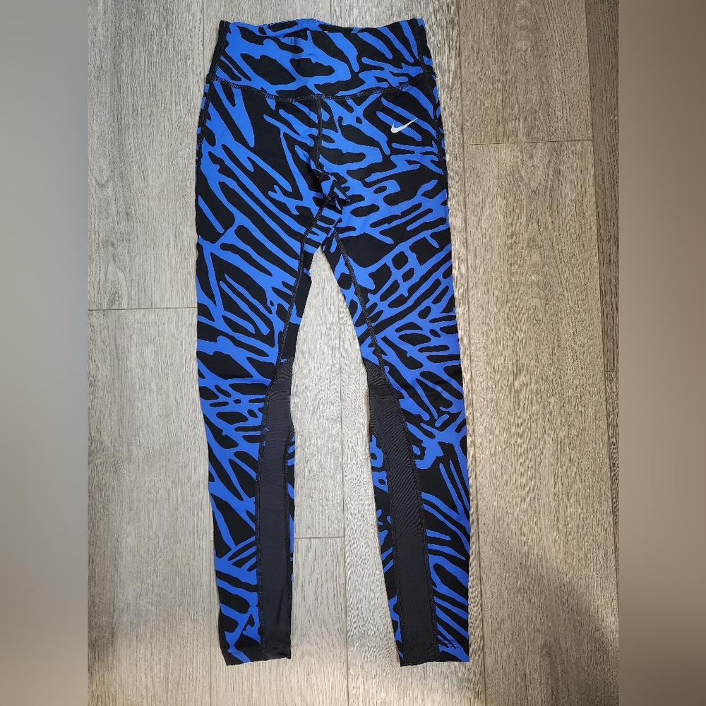 Nike leggings